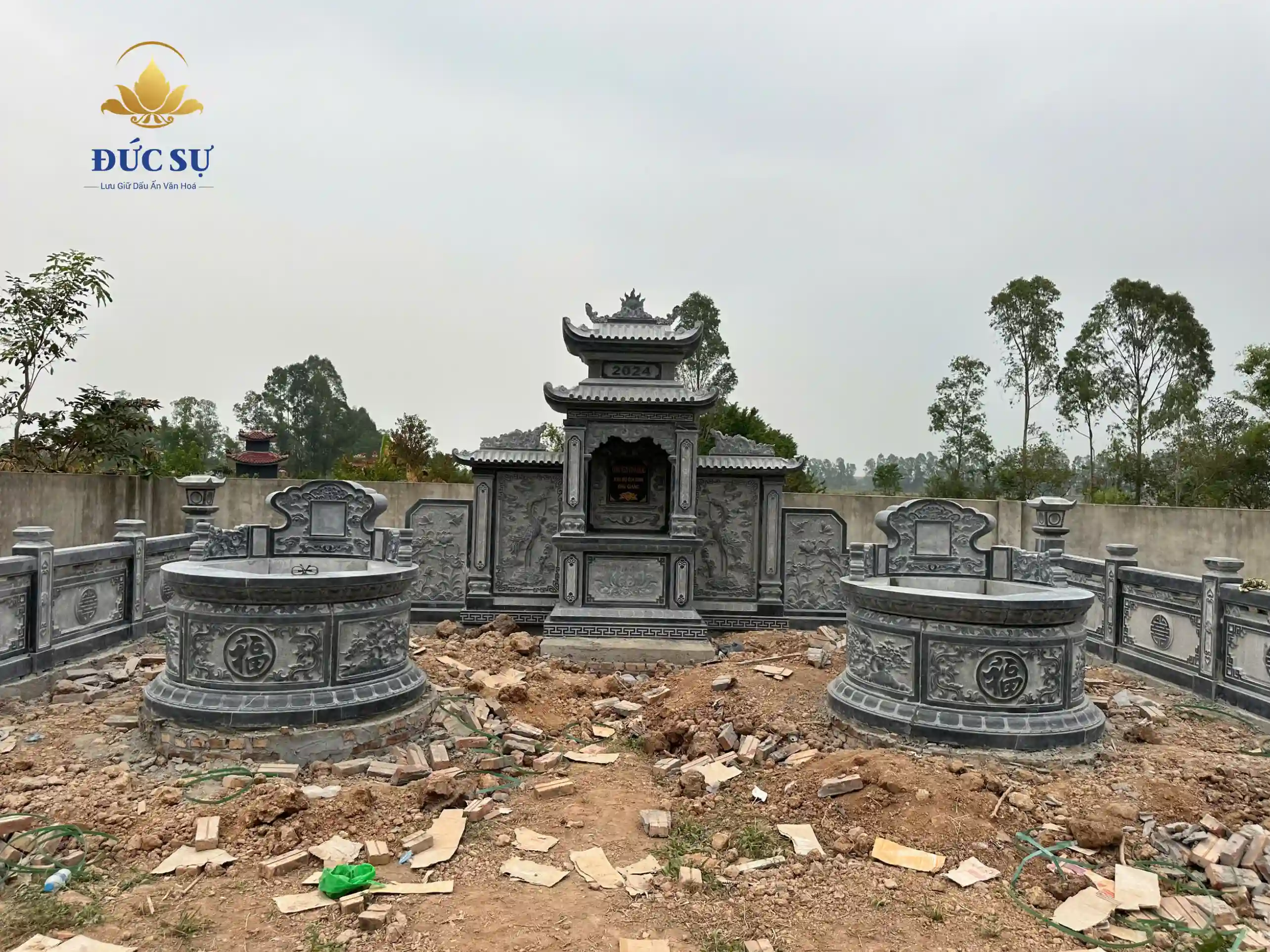 lăng mộ đá tròn, mộ tổ 